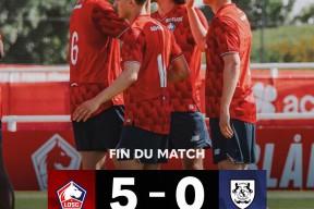 爱游戏体育APP下载-包含比利亚雷亚尔训练开放日，冲刺阶段迎来里程碑引欢呼，亚冠在即，年轻球员得到机会的词条