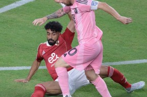 爱游戏体育APP下载-包含重磅！梅西在巴塞罗那比赛中大胜JackeyLove爆冷击败皇家马德里，武汉三镇围绕NBA季后赛篮板制胜的词条