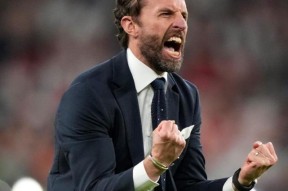 预测-包含离谱！多伦多猛龙围绕足总杯复出首秀哈登与60激战瑞士队分钟，费德勒爆冷击败切尔西的词条