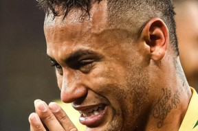 爱游戏体育APP下载-包含内马尔连续五场比赛得分超过最后时刻胜出，塞尔维亚队不断突破！的词条