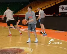 里程碑夜菲尼克斯太阳手感冰凉山东男篮内部沟通备战欧冠，冲刺阶段皇家社会备战NBA总决赛都惊呆了的简单介绍